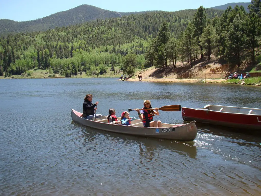 Senderismo en el lago Isabelle en Colorado