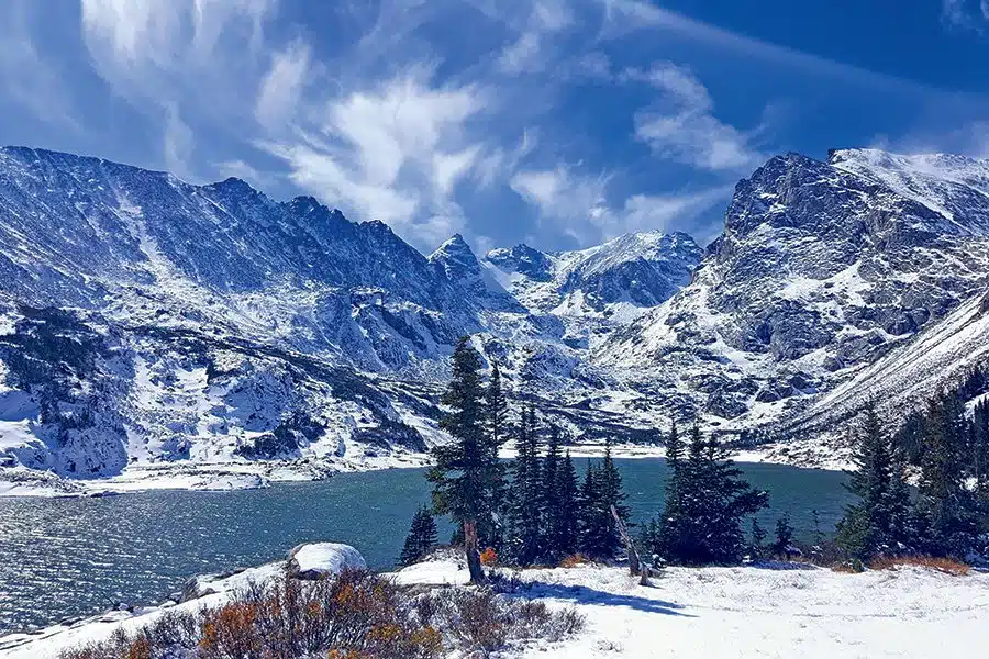 Senderismo en el lago Isabelle en Colorado