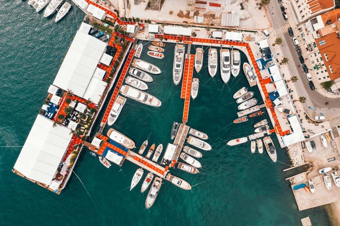 Cómo alquilar un barco en Split, Croacia