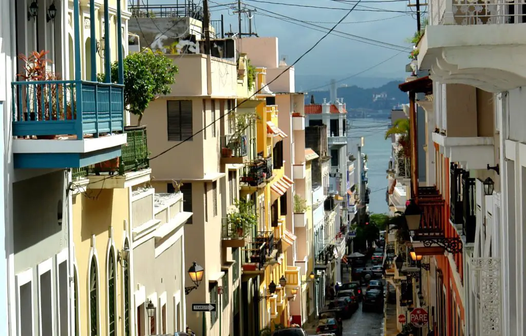 Descubre las joyas ocultas de Puerto Rico: La Isla del Encanto