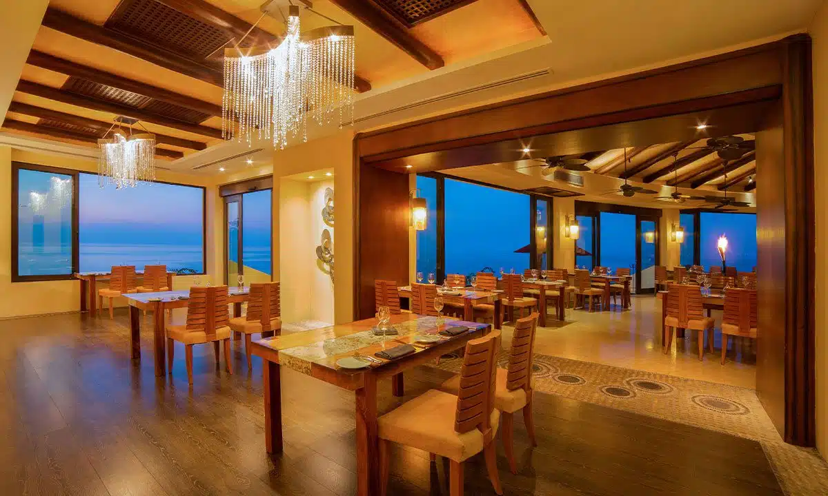 Destacada oferta culinaria de Garza Blanca Preserve restaurante bocados stk