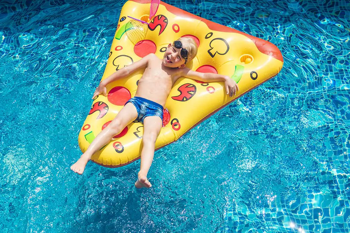 piscina hinchables pizza