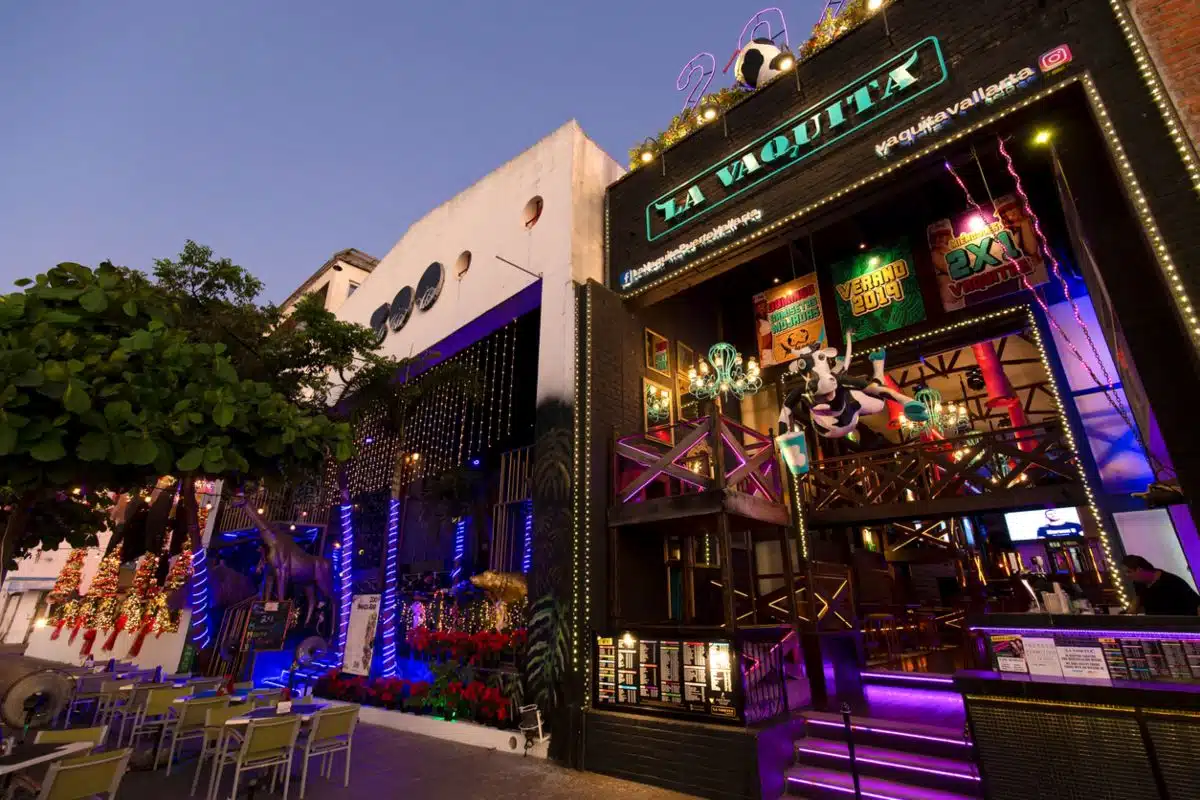 Bares y restaurantes en Puerto Vallarta 