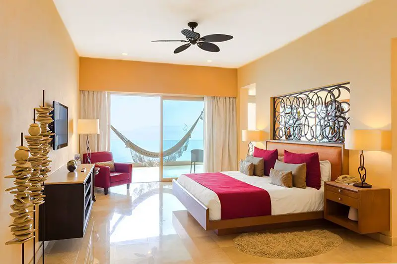 Los mejores hoteles en Bahía de Banderas ofrecen una selección de alojamientos de lujo