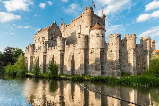 ¡13 castillos increíbles en Europa que debes ver!