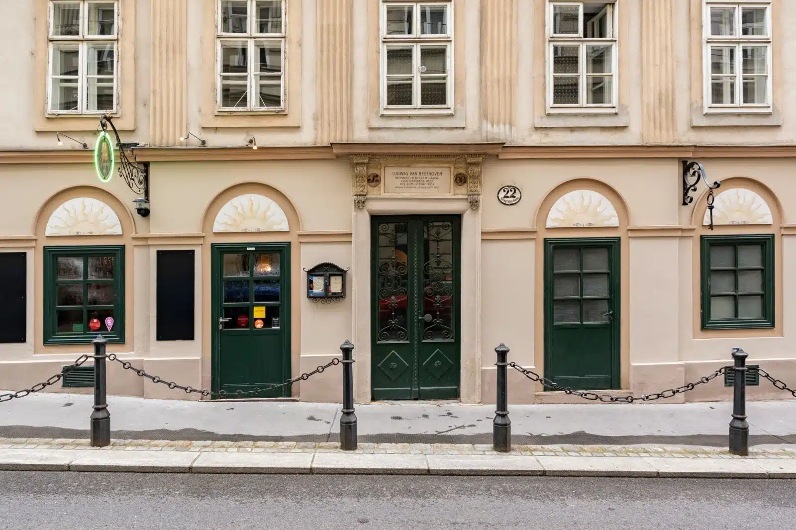 6 Hoteles de propiedad indígena para conectar con la tierra, la comida y la cultura