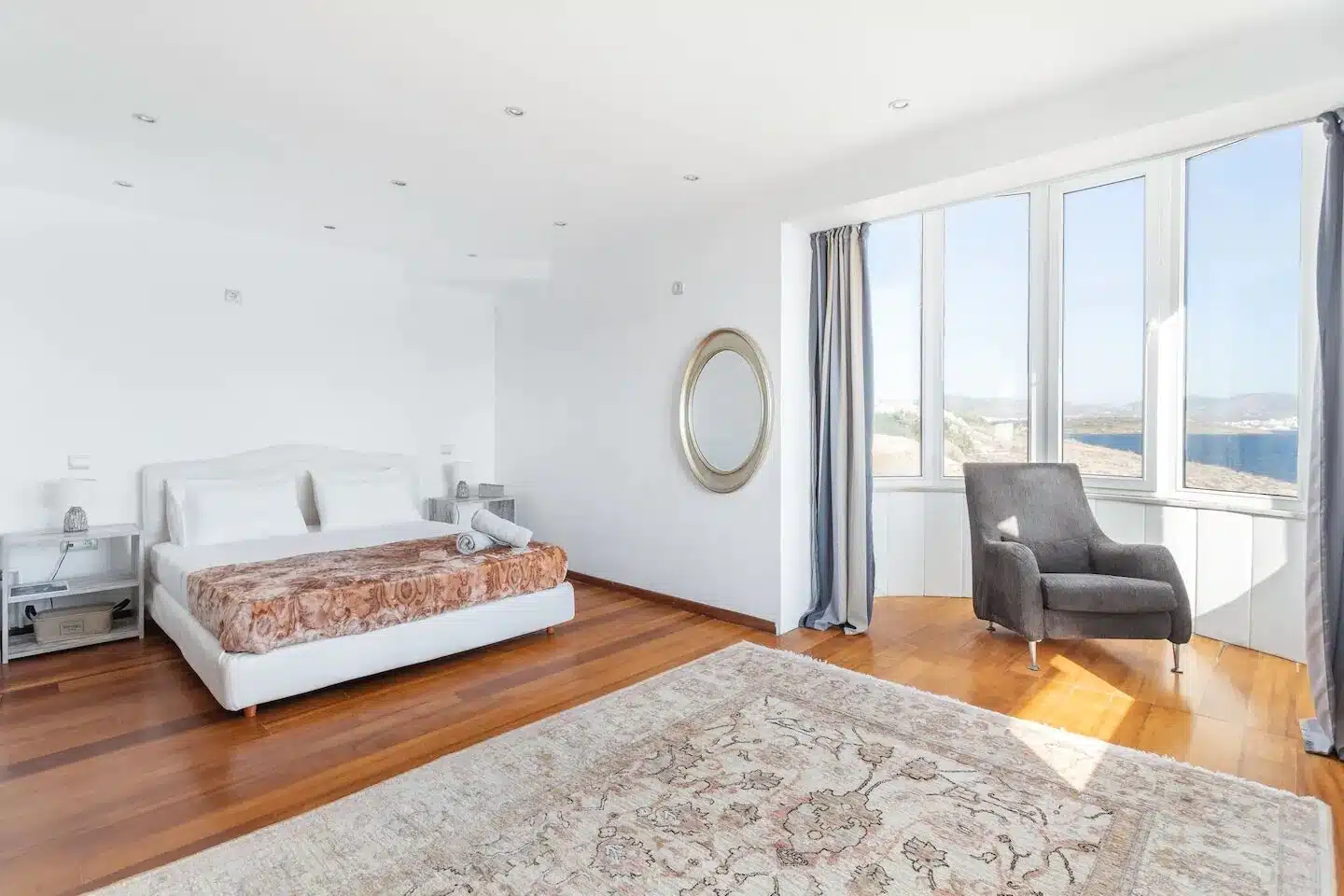 Estos Airbnbs de Atenas son una estancia única y acogedora en Grecia