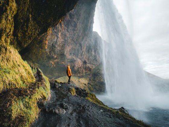Cascada Seljalandsfoss - Camina por detrás de esta increíble atracción en Islandia