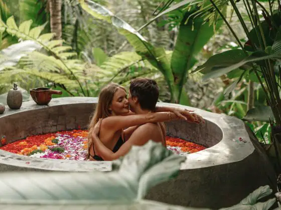 Todo lo que debes saber sobre los baños florales de Bali