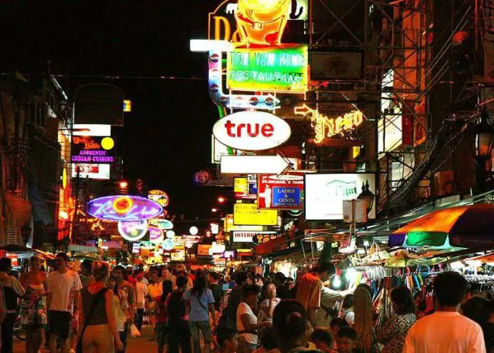 Mercado Nocturno de Khao San Road Bangkok