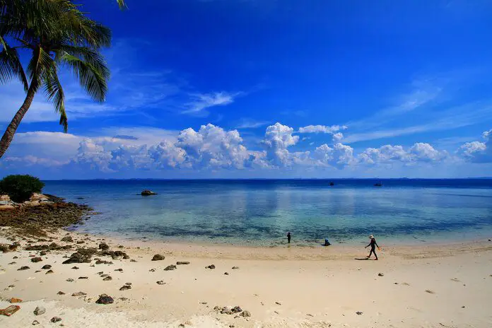 Playa Pantai Tengah Isla Langkawi