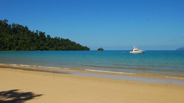 Playa de la bahía de Datai, isla de Langkawi