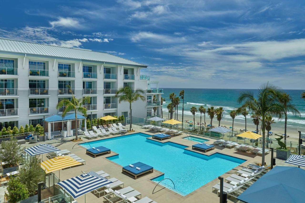La piscina Seabird para los hoteles de la costa de California blog