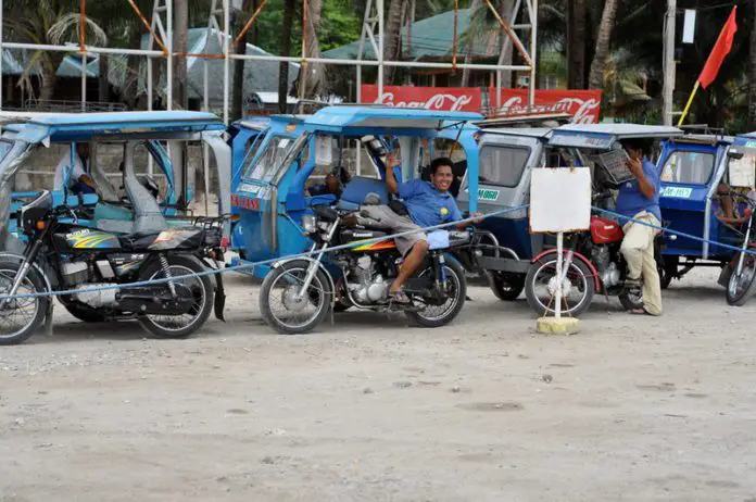 conductores de triciclos de boracay