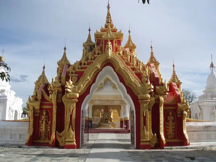 Pagoda Kuthodaw, Mandalay