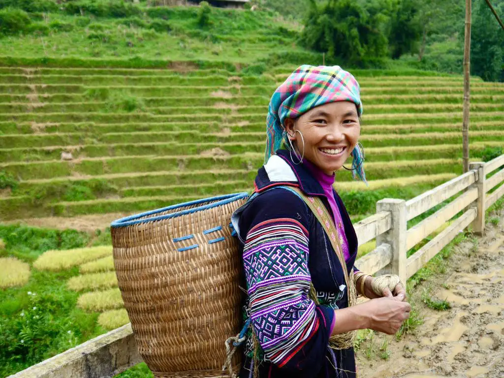 hmong-mujeres-sapa-trekking-vietnam
