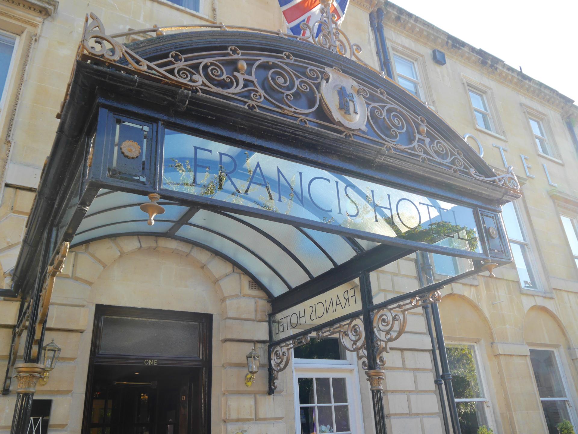 francis-hotel-baño-review15