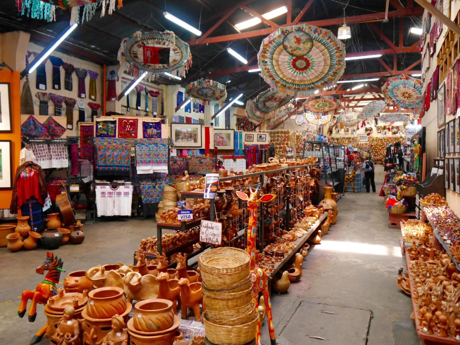 antigua-guatemala-mercado