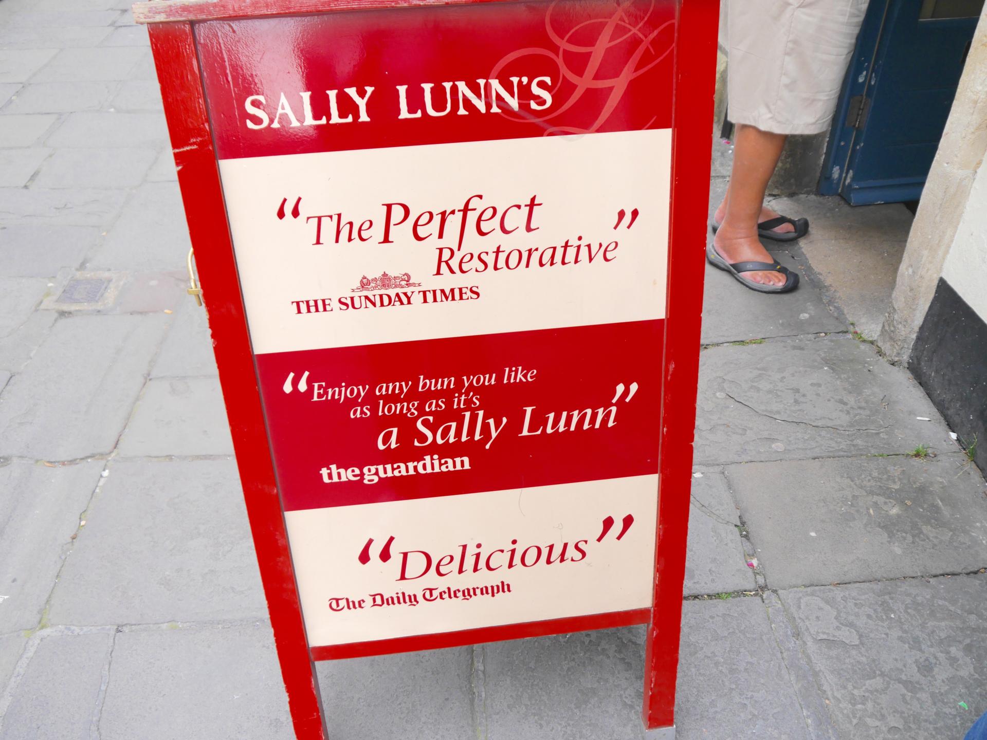 sally-lunns-baño-letrero