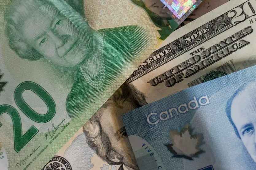 Dónde Cambiar Dinero Cambio de Moneda y Divisas en Canadá