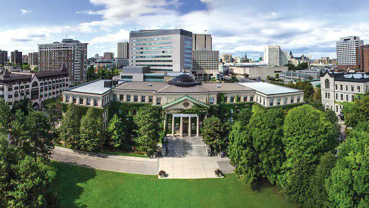Universidad de Ottawa
