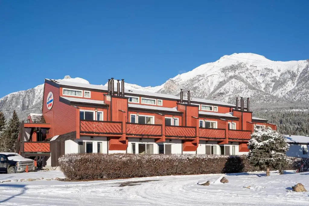 The Rocky Mountain Lodge - Hoteles en Canada