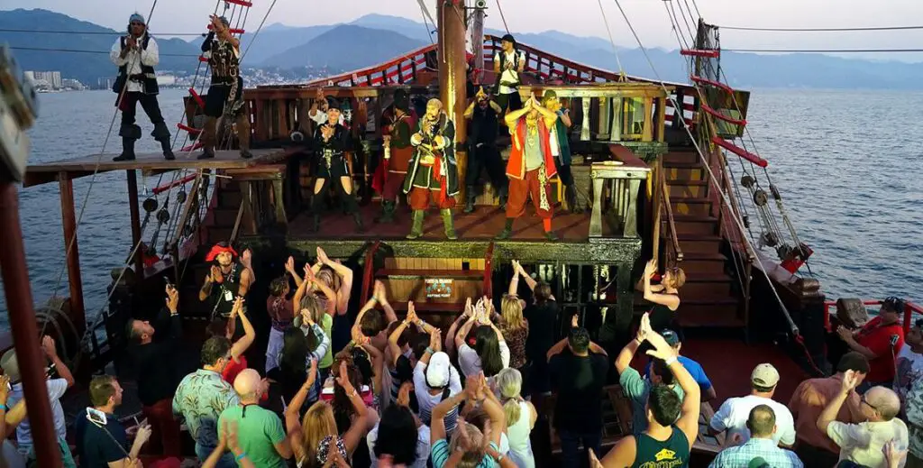 ¿Cuál es la historia del Barco Pirata Marigalante?