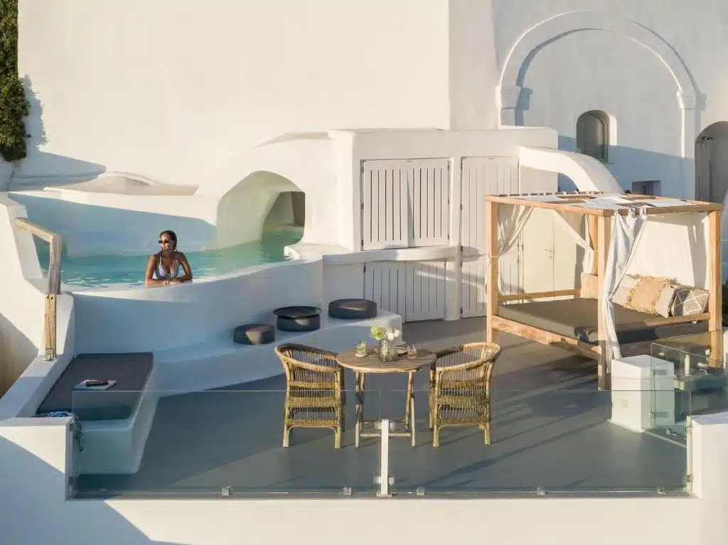 hoteles en santorini