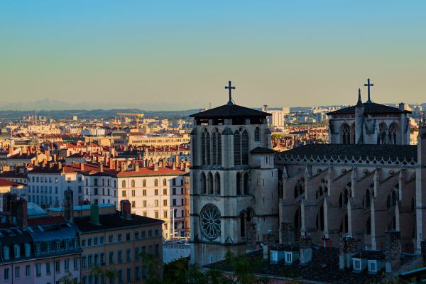 Lyon: Explorando sus encantadoras calles y parques