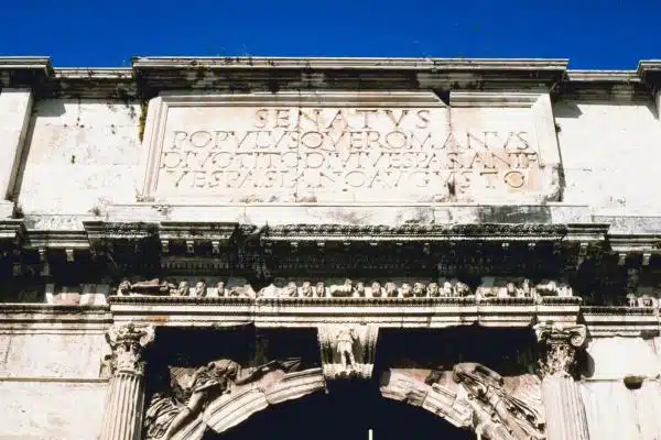 Política Y Sociedad En La Antigua Roma
