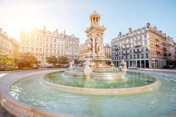 Lyon: una ciudad de cultura, historia y arquitectura El casco antiguo (Vieux Lyon)